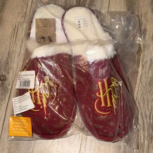 Underground Burgundy & White Harry Potter Faux Fur Slippers